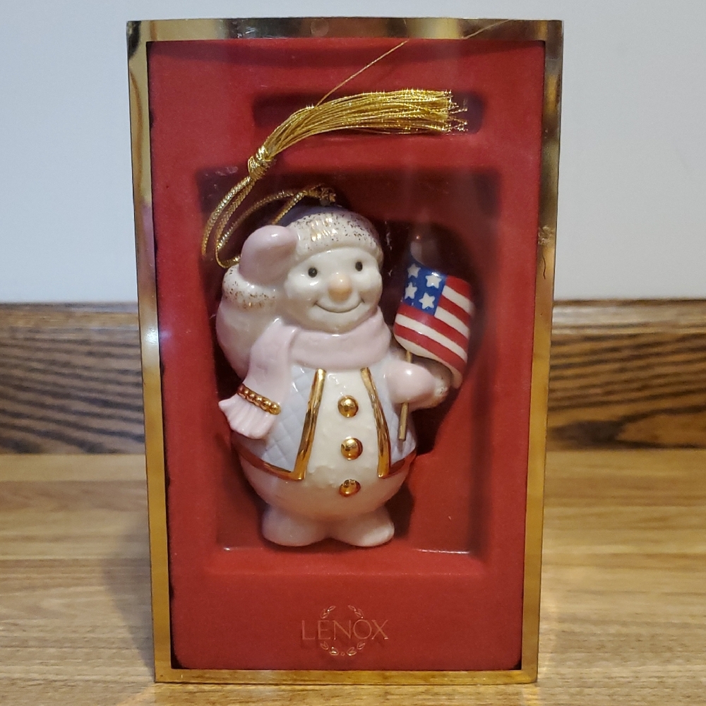 Lenox 2002 Patriotic Snowman Holiday Ornament Christmas Original Box SKU#6154595